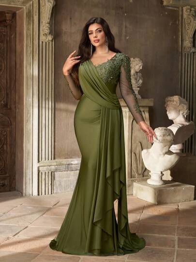 Aureia Plus Size Elegant Luxury Green Embroidered Lace Patchwork Stretch Mesh Long Sleeves See-Through Mermaid Hem With Side Flaps Suitable For Weddings, Parties, Festivals, Celebrations, Evening Dresses, Heavy Work Evening Gown Fall Dress
