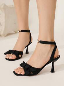 CUCCOO CHICEST 女士优雅蝴蝶结珍珠流苏绑带方头粗跟中跟凉鞋，适合正式场合、派对、约会、哥特风、黑色面料、高跟鞋、鸡尾酒会、酒吧、万圣节、圣诞节、感恩节、生日、情人节 - 黑色 - 查看 3