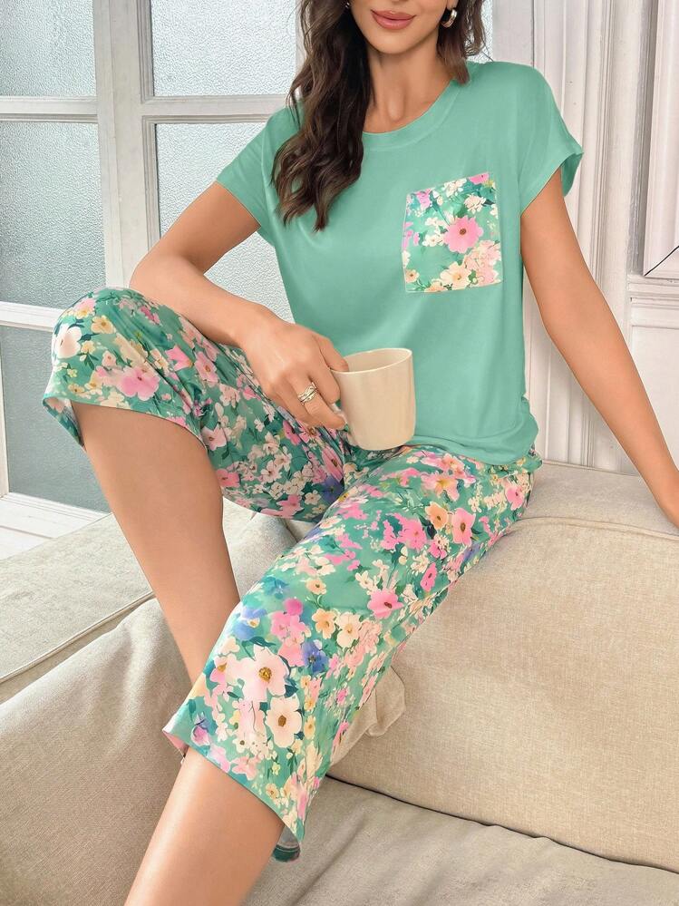 Snug Zone Contrast Color Pocket Floral Print Short Sleeve & Capri Pants Set Women Floral Pajama Set Women Summer Pajama Floral Pj Set Summer Pajama Sets For Women Floral Pajama Set Women Pajamas Set For Woman - Multicolor - View 1