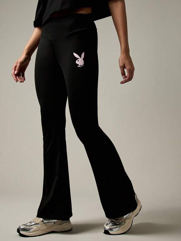 Missguided x Playboy سروال فلير اليوجا ذو الخصر العالي، سروال ضيق بقدم واسعة، أداء استوديو رياضي، ساق واسعة، جرس السفلي، تمرين، لياقة بدنية، ملابس منزلية