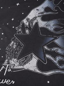 Manfinity ZONE917 Men's Black Graphic T-Shirt With Skull Print And Stars, Hip-Hop Streetwear Style - Black - View 6