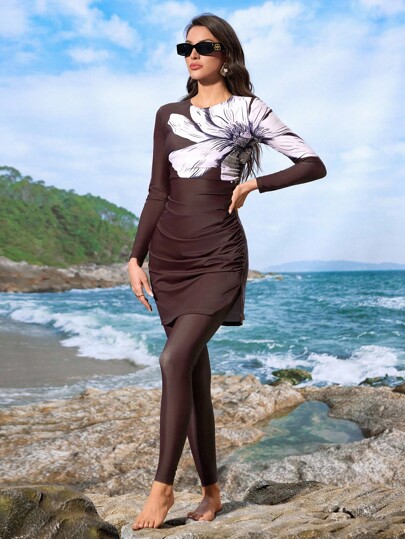 Swim Shayni Ensemble burkini élégant pour dames avec Top à col rond à motif conservateur et maillot de bain unicolore
