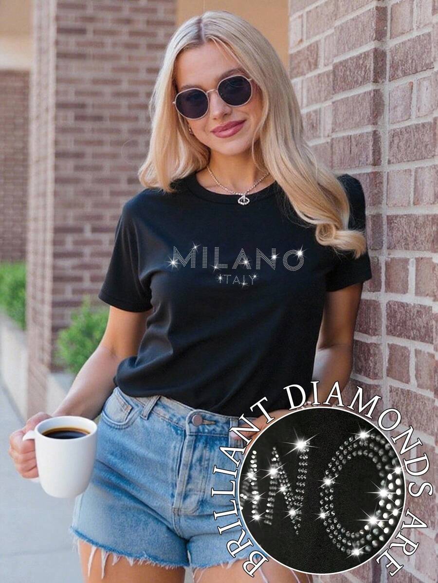 SHEIN LUNE Camiseta de manga corta casual con estampado de texto "MILANO ITALY" para mujer de talla grande