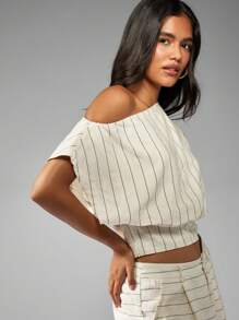 MISSGUIDED Striped One Shoulder Crop Top Elegant Evening Party Street Style Summer Spring Chic Fashion Asymmetrical Draped Blouse Modern Design - Black and White - View 4