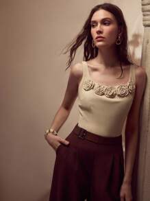 MOTF PREMIUM FAUX PEARL STEREO FLOWER DETAIL SLIM FIT TANK TOP - Khaki - View 5