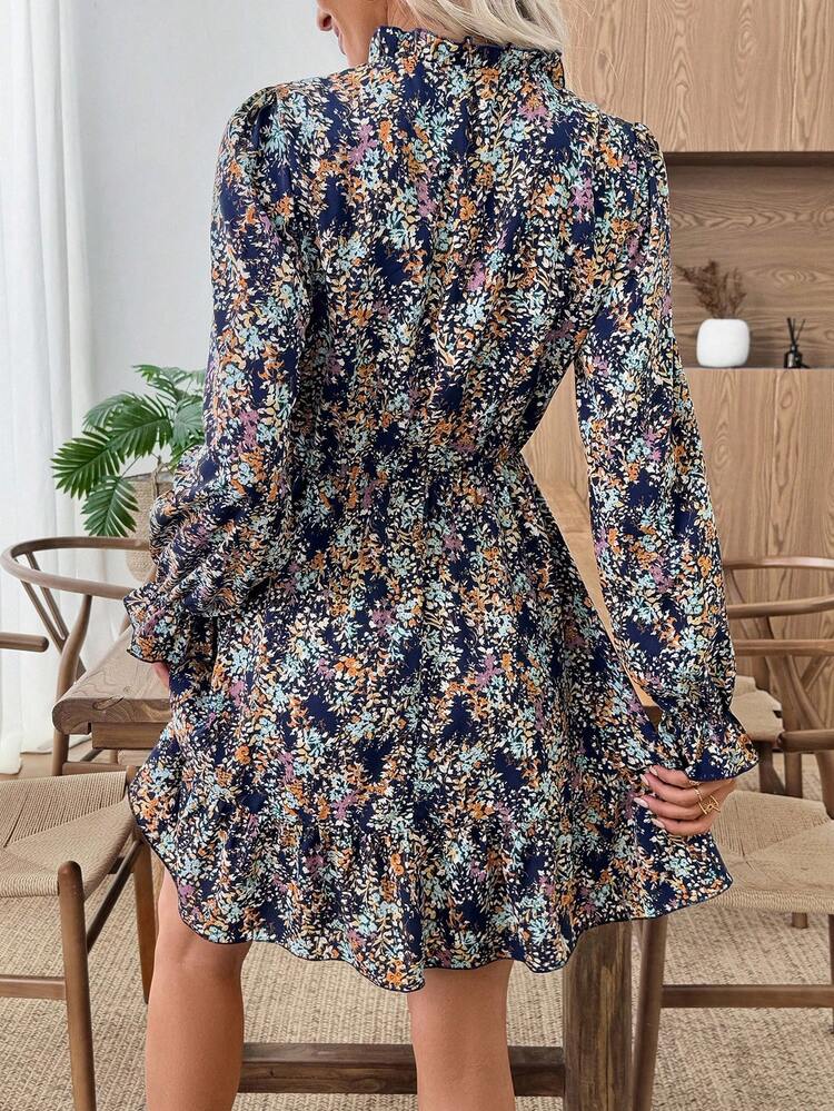Women's Floral V-Neck Long-Sleeved Short Dress, Vacation Style Autumn Floral Dress, Wildflower Dress, Autumn Women's Clothing, Women's Dress, Women's Casual Dress, Outing Outfit, Dress For Going Out