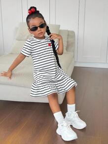 SHEIN Young Girl Knitted Stripe Heart Pattern Crew Neck Dress - Black and White - View 11