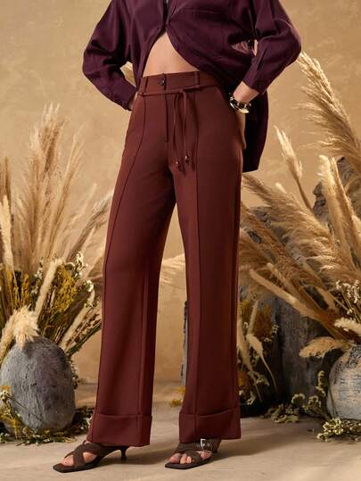 Hoch taillierte Hose, Knopfverschluss vorne, Tunnelzug in der Taille, gerade Beinform, glatte Stoffqualität, für Lässig und Büro, bequem und stylisch, Boho Kollektion, Baumwollstoff