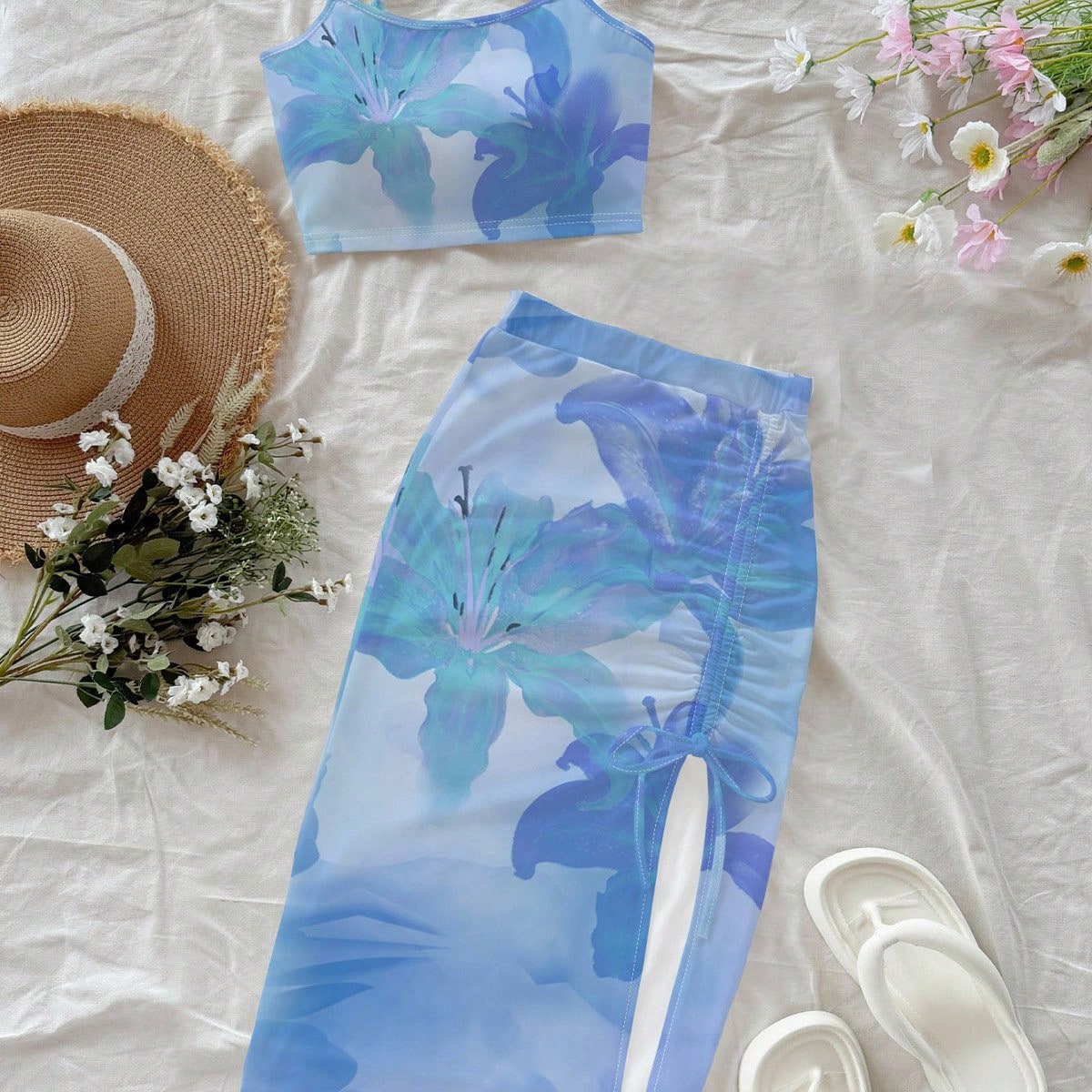 Conjunto de top corto de tirantes con estampado floral y falda con abertura alta y cordón fruncido, para niñas preadolescentes en vacaciones de vera