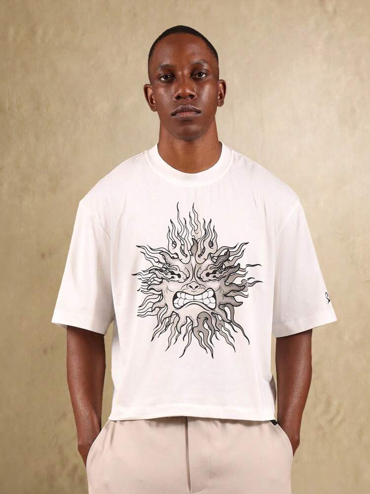 Übergroßes T-Shirt mit Sonnengesicht-Kunstdruck