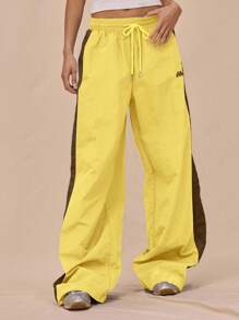 MUSERA 抽绳腰带尼龙撞色拼接阔腿运动裤（仅裤子）机场休闲圣诞款 - 黃色 - 查看 2
