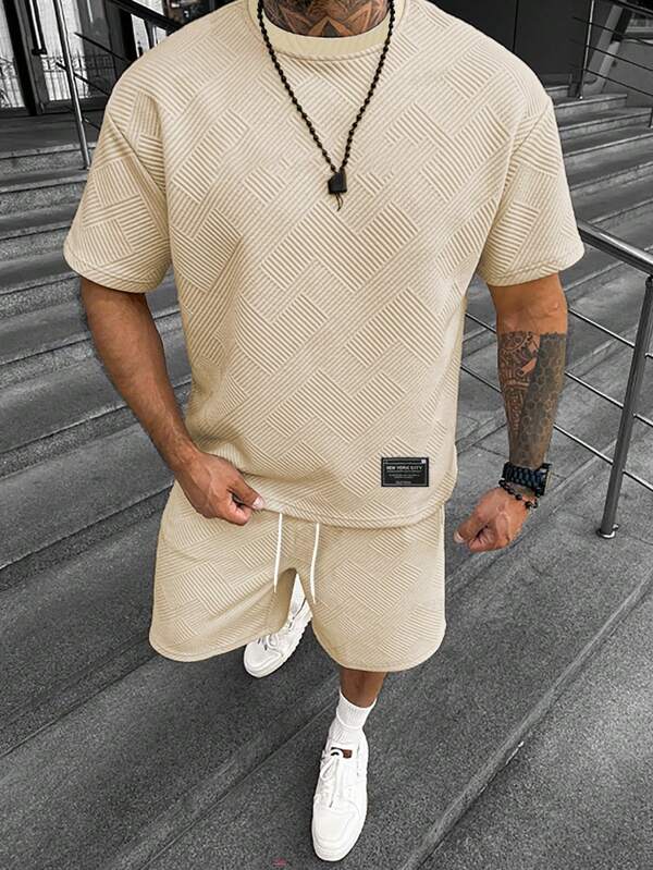 Manfinity Homme Men's Textured Short Sleeve T-Shirt & Shorts Casual Set, Going Out