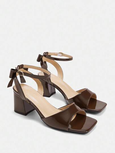 CUCCOO CURVES Women's Plus Size Wide Fit Sandals, Simple Open Toe Bow Decor, Suitable For Summer Outing, Vacation And Daily Wear For Christmas