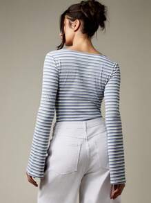 MISSGUIDED 长袖紧身衣 罗纹锁孔前开领条纹图案修身连体衣 秋冬春季修身休闲日常 - 彩色 - 查看 2