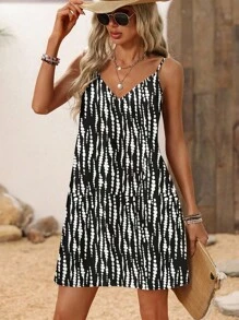 SHEIN LUNE Plus Size Women Spaghetti Strap Geometric Polka Dot Mini Knit Dress, Suitable For Summer Suitable For Going Out,Holiday Outfits For Women Chic Dress