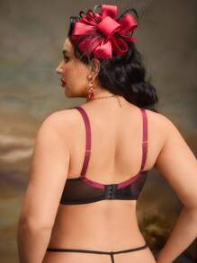 PinupGlam Plus Size Elegant Sexy Lace Patchwork Underwire Bra Vintage