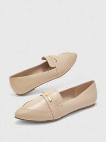 CUCCOO BIZCHIC Women's Fashionable Apricot Minimalist Metal Buckle Flat Loafers, Suitable For Commuting, Dating, Party, Shopping, School And Other Occasions - Apricot - View 2