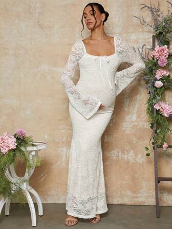 MaterniChic Valentine's Day White Lace Flare Sleeve Fitted Mermaid Hem Maternity Dress