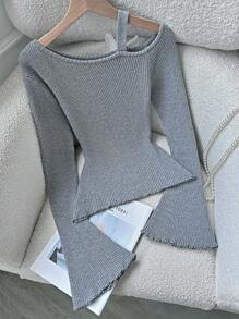 Franclia Women's Elegant, Youthful, Fashionable, Slim-Fit Asymmetrical Neck Flare Sleeve 3D Floral Knit Sweater, Autumn/Winter Knit Pullover Fall