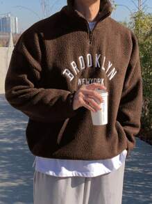 DAZY Sudadera con estampado de letra para hombres en otoño