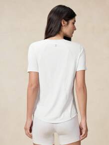 OutZeal 女式速干凉爽触感弧形下摆短袖T恤健身徒步健身