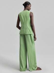 Ontre Women's 2025 New Autumn Fashion 2000s Retro Style Countryside Outfit, Office Lady Business Casual Suit With Sleeveless Jacket & Pants For Dates, Outings, Parties, Airports - Green - View 3