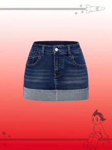 Astro Boy X ROMWE Minifalda de mezclilla de cintura baja, ajustada y corta con gráfico de figura de dibujos animados retro Y2K para mujer - Azul lavado oscuro - Ver 2