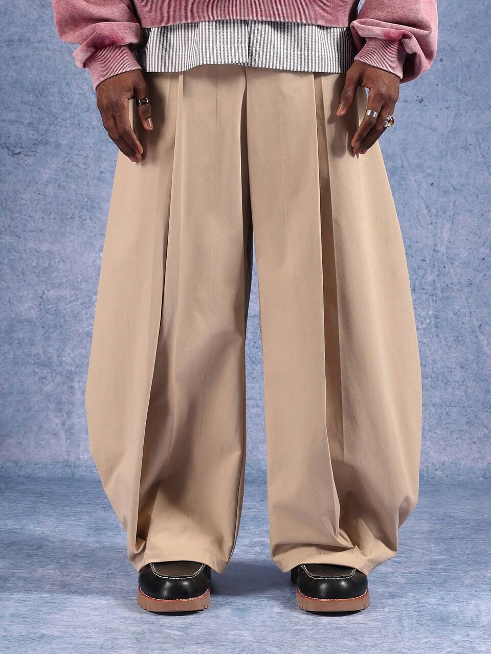 Pantalon large plissé taille haute