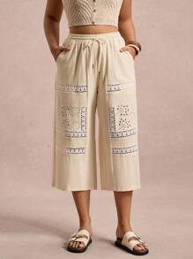 SHEIN VCAY Plus Size Women Contrast Lace Drawstring Waist Wide Leg Capri Pants