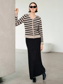 Uhlyne Vintage Style Loose Round Neck Long Sleeve Knitted Brown And Beige Contrast Stripe Metal Button Cardigan For Women, Spring/Autumn/Winter,Minimalist,Work Wear, Office Wear, Teacher Outfits, Back To School, Fall , Neutral Clothes,Business Casual, Old Money Style Knitted Sweater