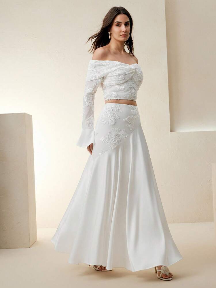 Women's White Knitted Maxi Skirt With 3D Floral Embroidery Detail