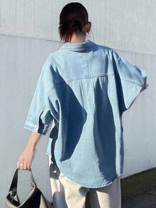 FRIFUL 女士蝙蝠袖单排扣宽松休闲口袋牛仔衬衫长袖 - 藍色 - 查看 2