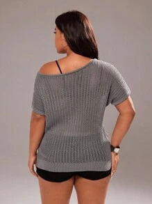 Rustia Plus Size Women's Solid Color Bat Sleeve Hollow Out Casual Knit Top - Grey - View 3