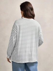 Zelara Plus Size Casual Round Neck Long Sleeve Leopard Print Loose Comfortable T-Shirt For Autumn & Winter Graphic Tees Women Tops For Going Out Streetwear Cute Tops Women Going Out Outfits Office Streetwear Women Kawaii Back To School Fall Women Clothes Winter Outfit For Women Autumn Clothes Back To School Business Casual Woman Streetwear