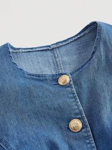SHEIN MOD Bộ 2 món áo không tay cổ tròn cài nút phía trước màu trơn cỡ lớn và quần jeans ống rộng - Rửa trung bình - Xem 3