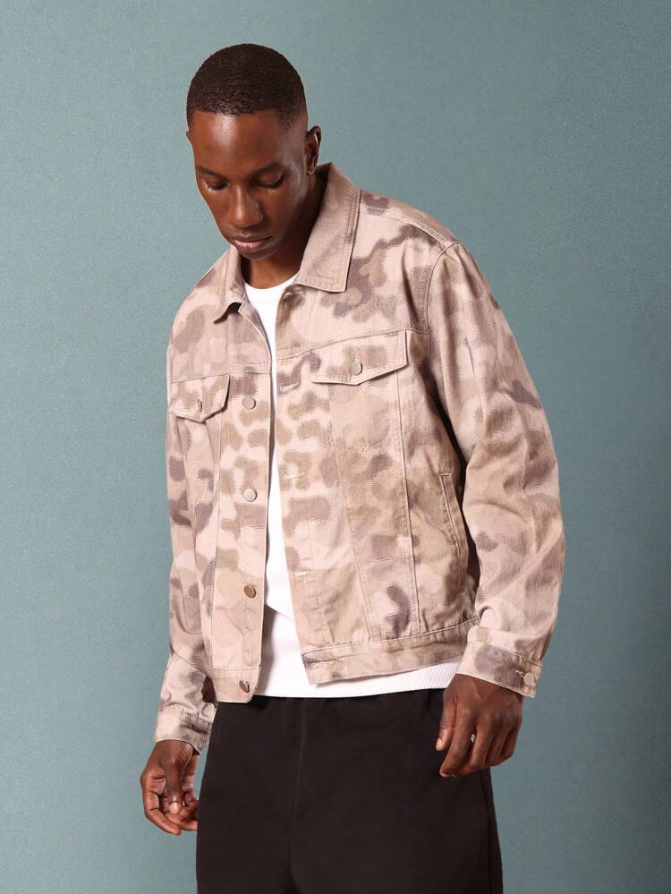 Cropped Trucker Jacket With Camouflage Pattern