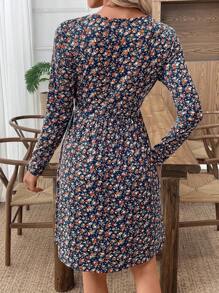 EMERY ROSE Women's Ditsy Floral Round Neck Long Sleeve Casual Mini Dress, Suitable For Vacation Fall Dresses Fall Clothes Winter Clothes For Women Office Dress Work Dresses For Women