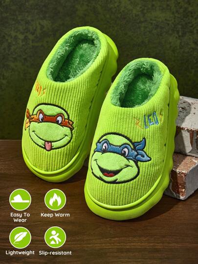 TEENAGE MUTANT NINJA TURTLES | SHEIN أحذية منزلية لطيفة بتصميم كرتوني أخضر للأطفال والأولاد، مانعة للانزلاق للاستخدام الداخلي، أحذية منزلية ناعمة ودافئة للشتاء، خفيفة الوزن وذات قاعدة EVA متينة، مناسبة للجنسين للاستخدام المنزلي وغرف التكييف في الربيع والخريف