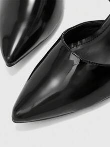 CUCCOO BIZCHIC Women's Fashion Black Ankle Strap Criss-Cross Pointed Toe Thick High Heel Pumps, Suitable For Commuting, Dating, Party, Shopping For Christmas - Black - View 7