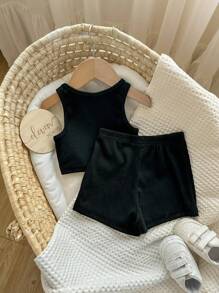 Baby Girl Letter Graphic Tank Top & Tie Front Shorts - Black - View 2