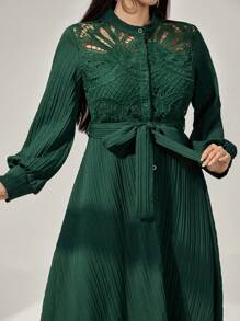 Modelyn Đầm cỡ lớn thanh lịch in hoa, thêu họa tiết chắp vá, khoét lỗ phía trước, cài nút và buộc dây ở eo, tôn dáng cho phụ nữ. - Màu xanh lá cây đậm - Xem 4