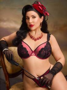 PinupGlam Plus Size Elegant Sexy Lace Patchwork Underwire Bra Vintage