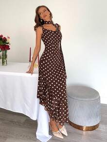 Siren Gaze 夏季婚礼宾客礼服 | 海岛度假和蜜月服装女士 2025 波点露肩长裙，可拆卸围巾，荷叶边不对称下摆 - 女士泳池派对和海滩服装，节日气息十足的度假礼服 - 棕色 - 查看 2