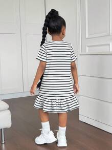 SHEIN Young Girl Knitted Stripe Heart Pattern Crew Neck Dress - Black and White - View 2