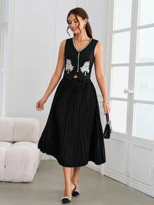 Ellevyn 优雅百搭单排扣花卉压花背心和百褶裙两件套，适合外出、下午茶、购物等场合秋季女装校服教师服办公室服装 - 黑色 - 查看 11