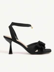 CUCCOO CHICEST 女士优雅蝴蝶结珍珠流苏绑带方头粗跟中跟凉鞋，适合正式场合、派对、约会、哥特风、黑色面料、高跟鞋、鸡尾酒会、酒吧、万圣节、圣诞节、感恩节、生日、情人节 - 黑色 - 查看 7