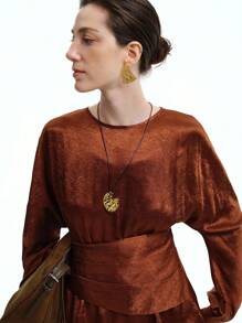 Aalyst 时尚都市休闲女式闪亮褶皱面料圆领灯笼袖腰部收紧短款休闲衬衫，适合毕业派对、节日活动、约会、工作、秋冬 - 咖啡棕 - 查看 5