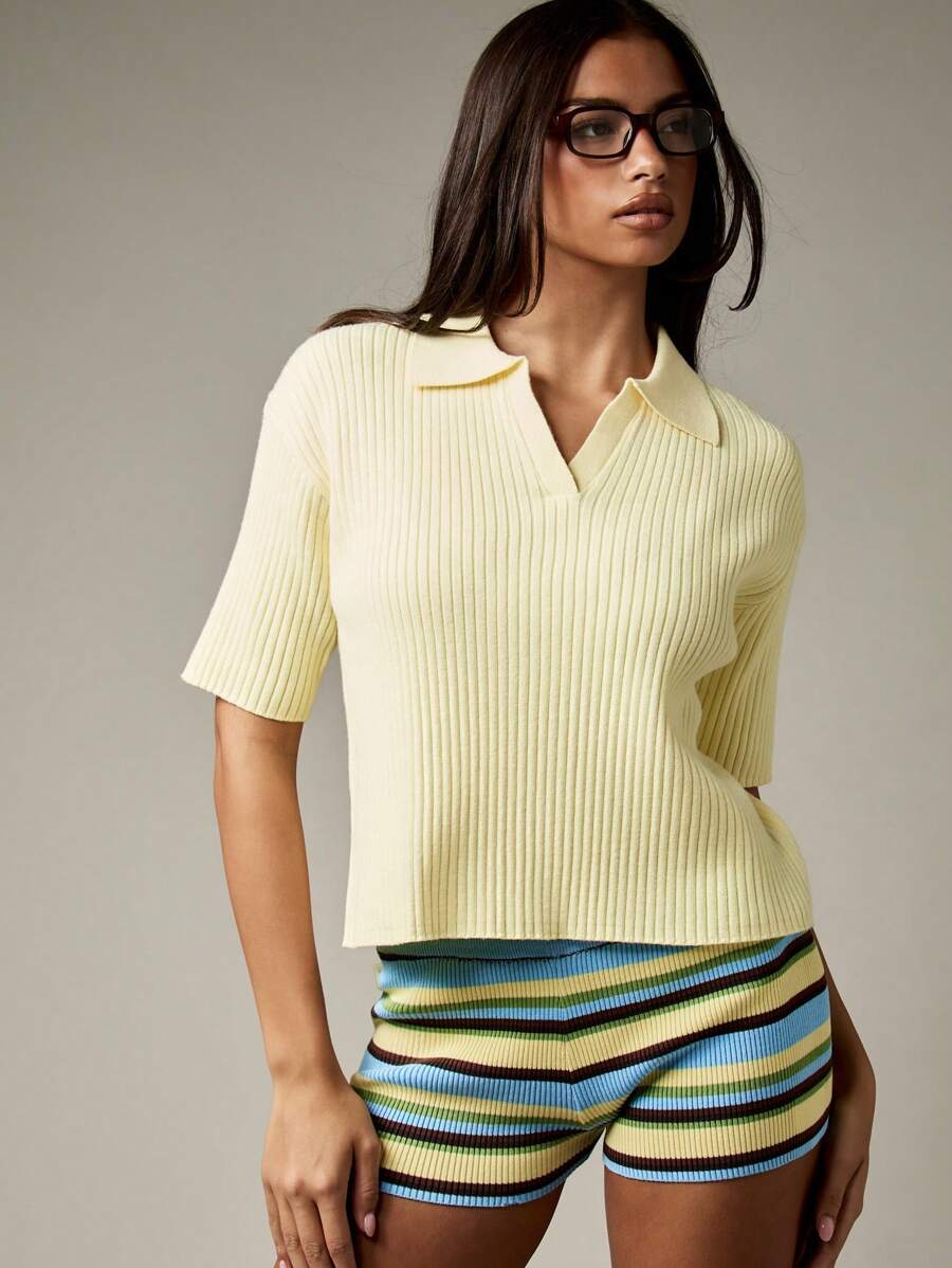 MISSGUIDED Ribbed Knit Polo Sweater Short Sleeve Preppy Style Collared Top Spring Summer Tennis Fashion Lightweight Office Work Pullover Professional Style - Yellow - View 1