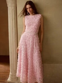 MOTF PREMIUM 仿珍珠细节贴花舞会礼服