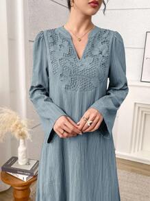 Al Najma Women's Contrast Lace V-Neck Long Sleeve Arabic Dress - Blue - View 5